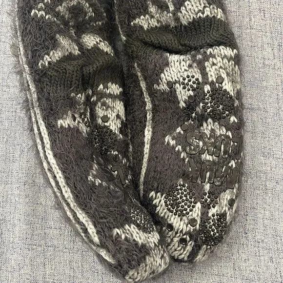 NWT Muk Luk socks! - Picture 2 of 4